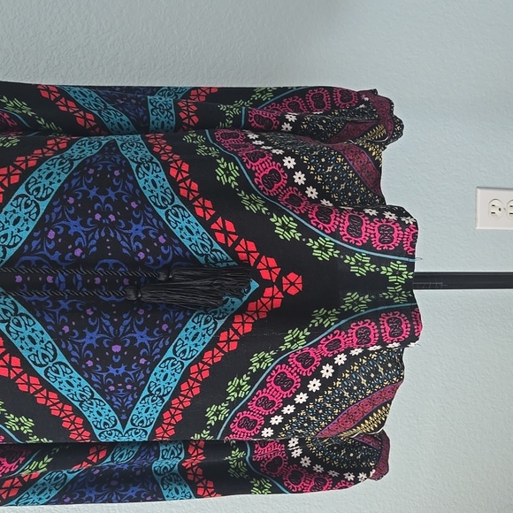 ELLA MOSS Black V Neck Tassel Cord Tunic Size Large Bright Mandala Print Boho - Picture 4 of 13
